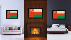 Oman Country Flag Vintage Canvas Print with Black Picture Frame Home Decor Gifts Wall Art Decoration Artwork