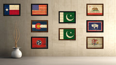 Pakistan Country Flag Vintage Canvas Print with Black Picture Frame Home Decor Gifts Wall Art Decoration Artwork